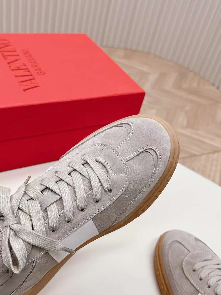 (1:1 replica) Valentino Sneaker New Collection Unisex Shoes