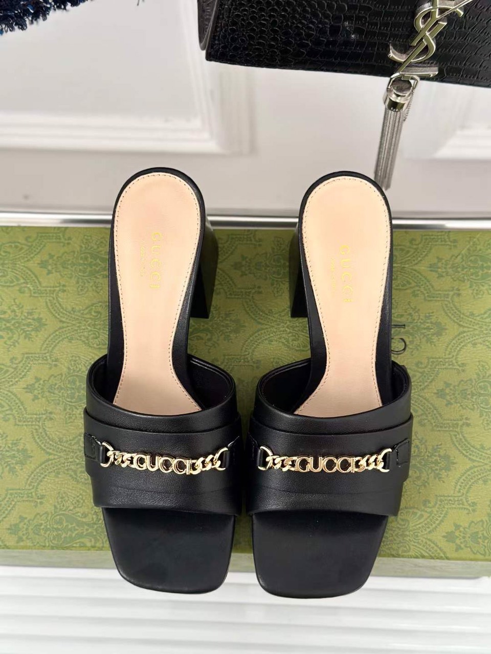 (1:1 replica) Gucci Leather Women s Sandal 7.5cm