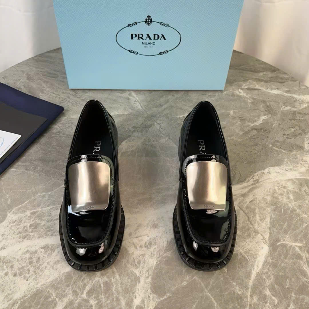 (1:1 replica) Prada Loafers Women s Shoes New Collections