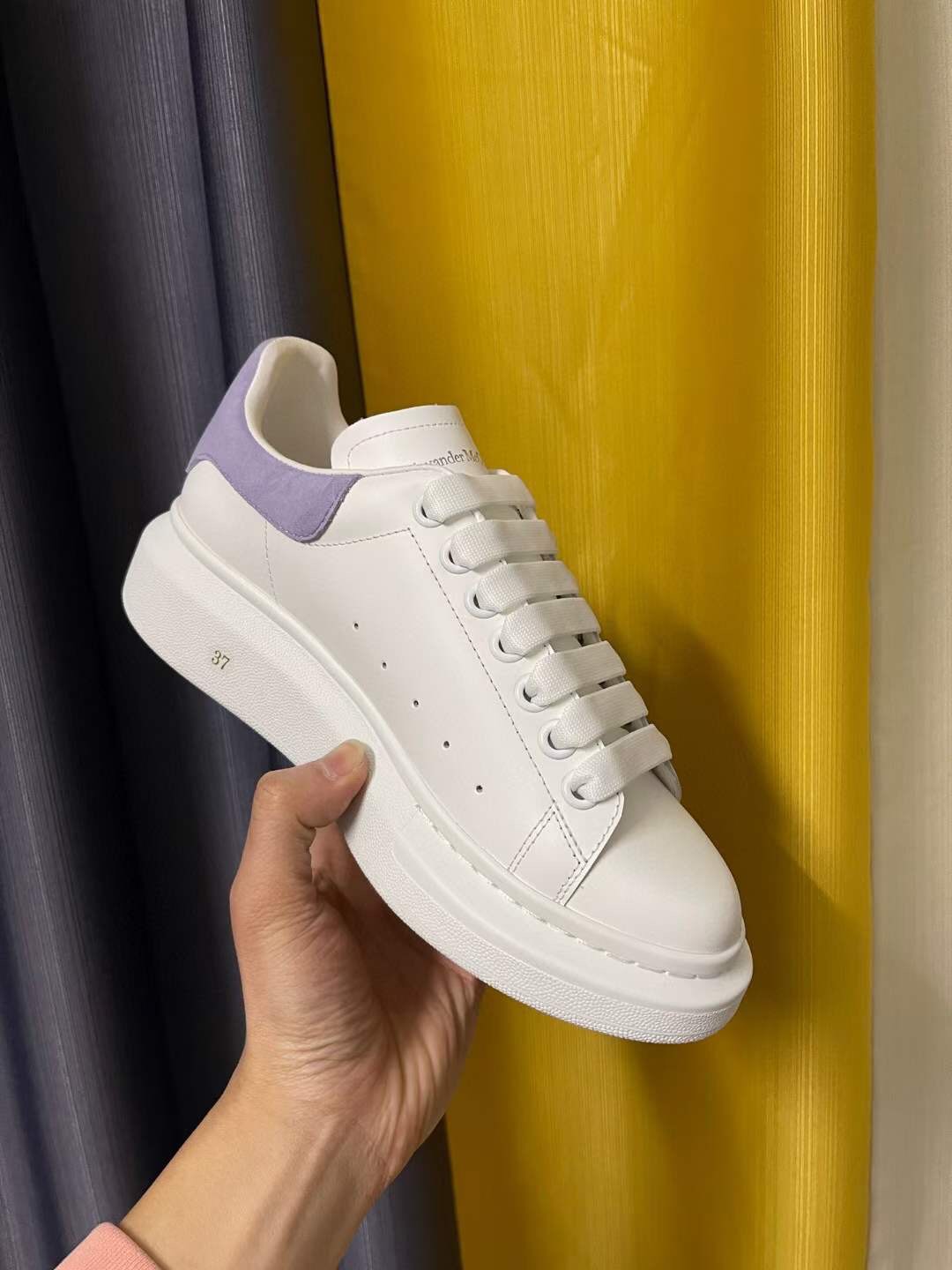 (1:1 replica) Alexander McQueen Sneaker Unisex