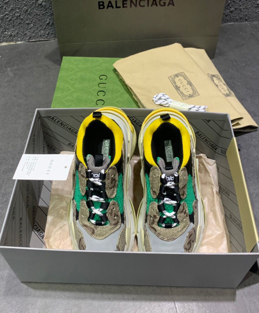 (1:1 replica) Gucci Unisex The Hacker Project Triple S sneaker 677193 Green