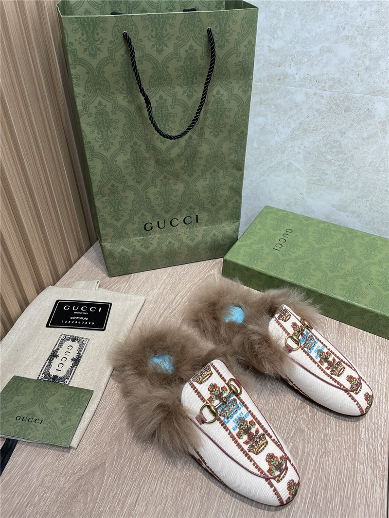 (1:1 replica) Gucci Loafers Slippers