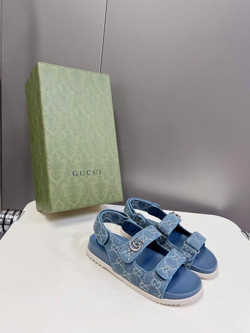 (1:1 replica) Gucci GG Unisex Sandal