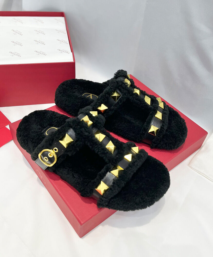 (1:1 replica) Valentino Women s Roman Stud Calfskin Slide Sandal 35 MM