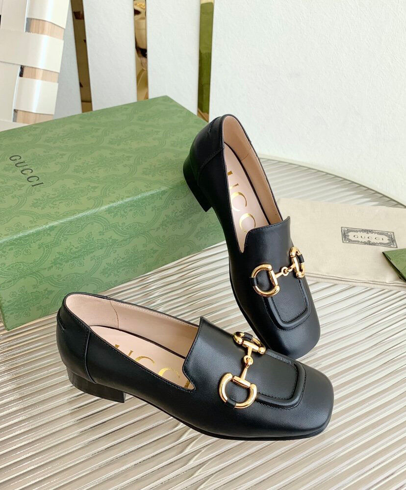 (1:1 replica) Gucci Women s Loafer With Horsebit