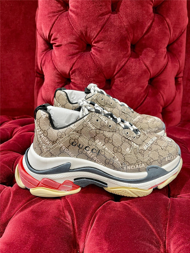 (1:1 replica) gucci x balenciaga the hacker project triple s beige sneakers