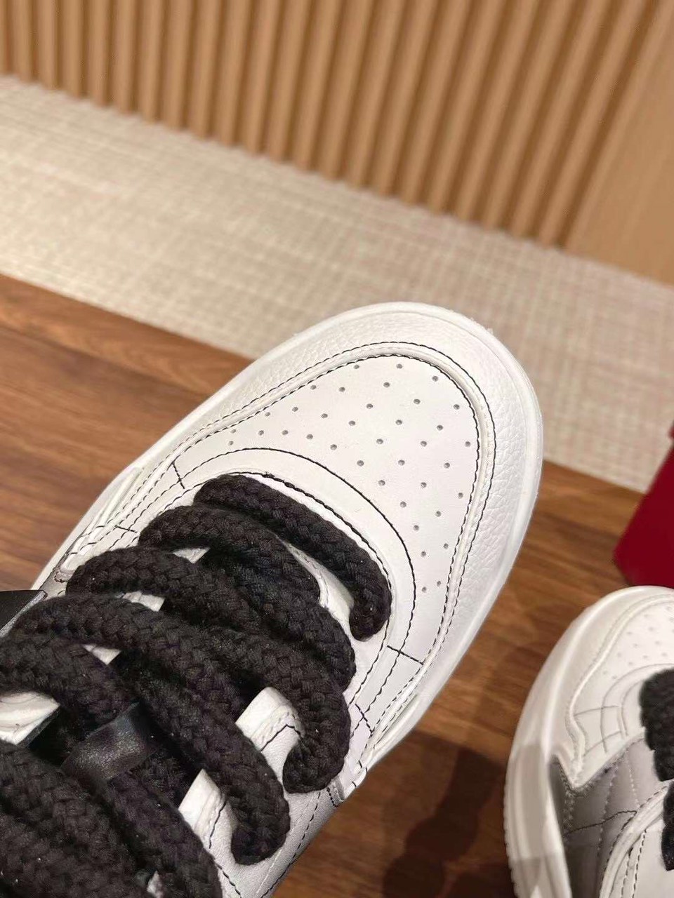 (1:1 replica) Valentino Garavani One Stud XL Unisex Shoes