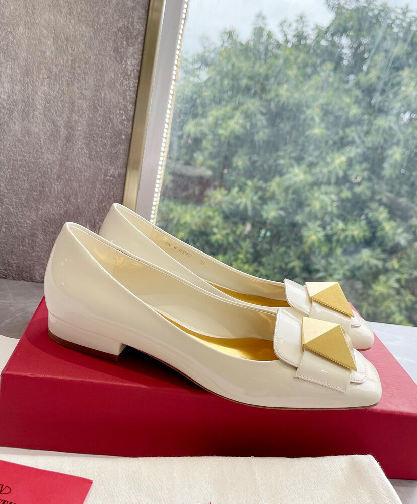 (1:1 replica) Valentino Garavani one Stud Patent Leather Ballet Flats