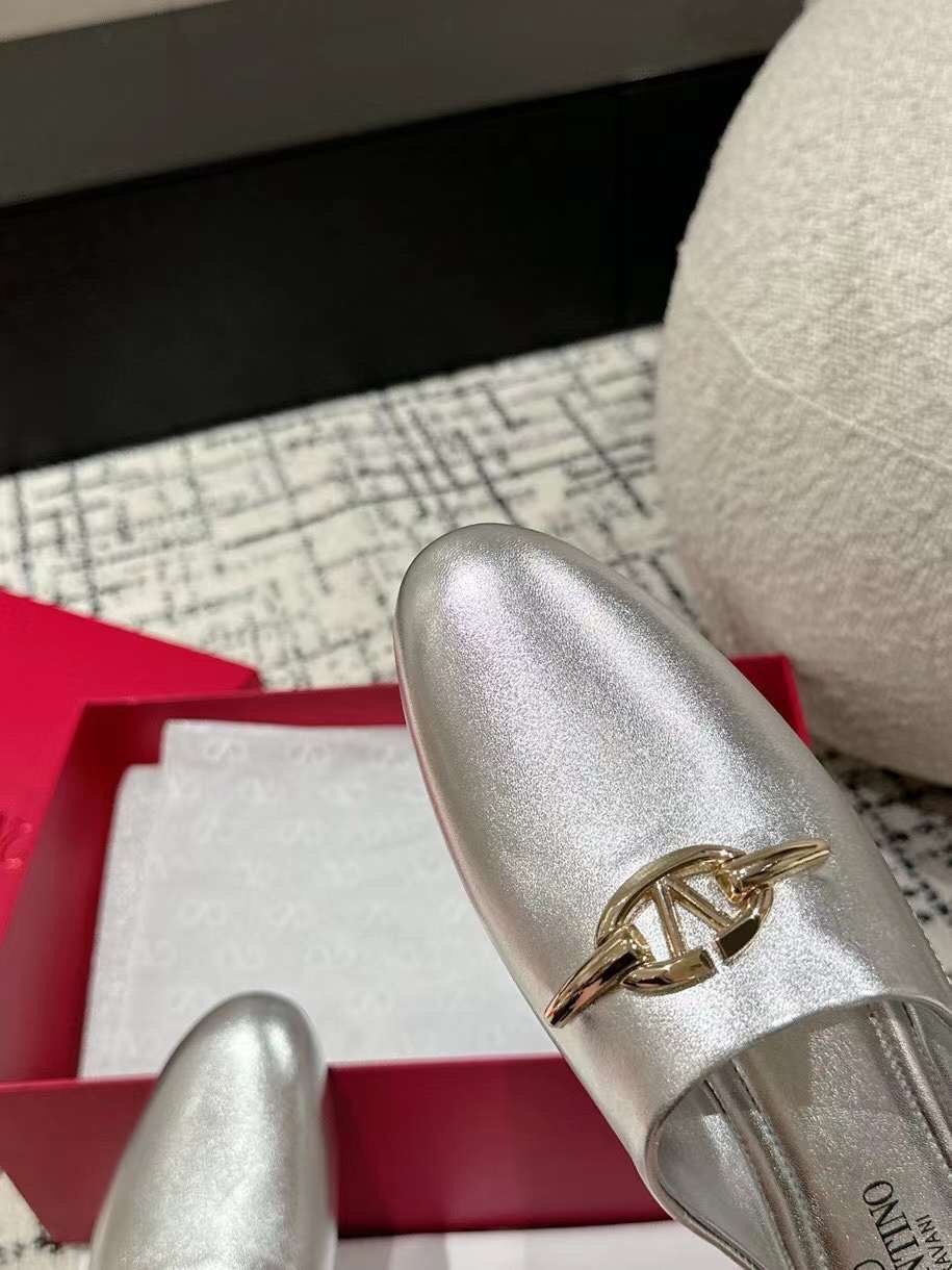 (1:1 replica) Valentino Garavani Roman Stud Open Back Women s Shoes