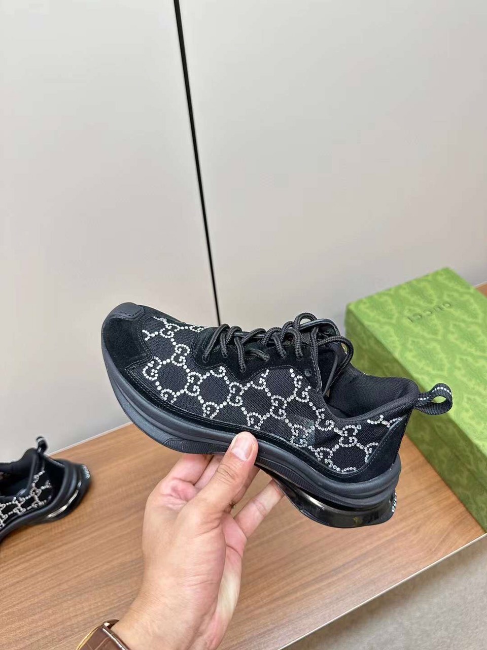 (1:1 replica) Gucci Women s Running Shoes 2023