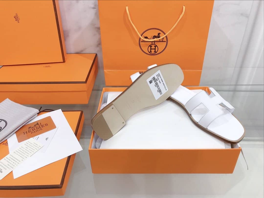 (1:1 replica) Hermes Oran Sandal White For Women, Women s Shoes H021056Z 02365