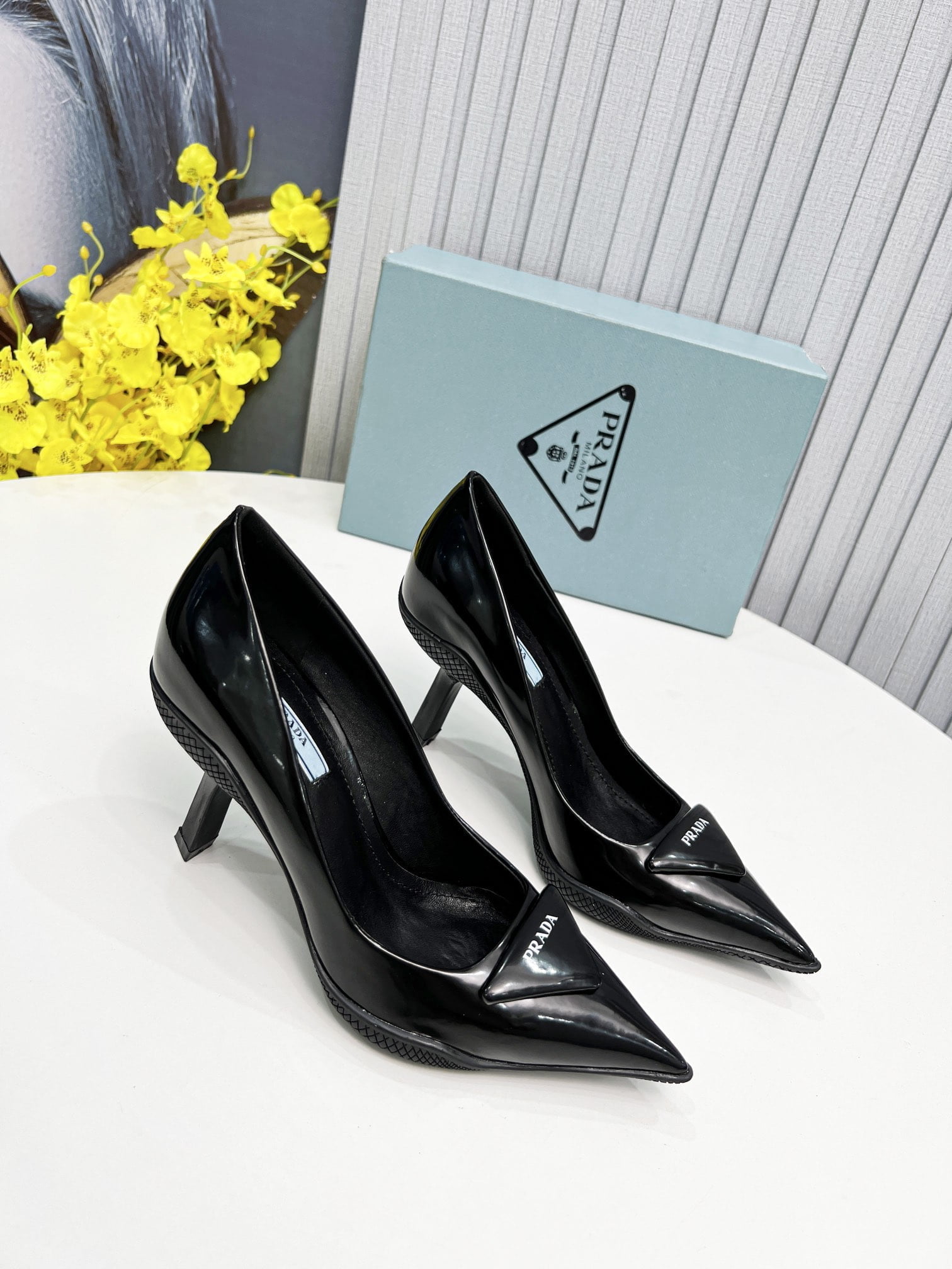 (1:1 replica) Prada Brushed Slingback Pumps Black For Women PRD