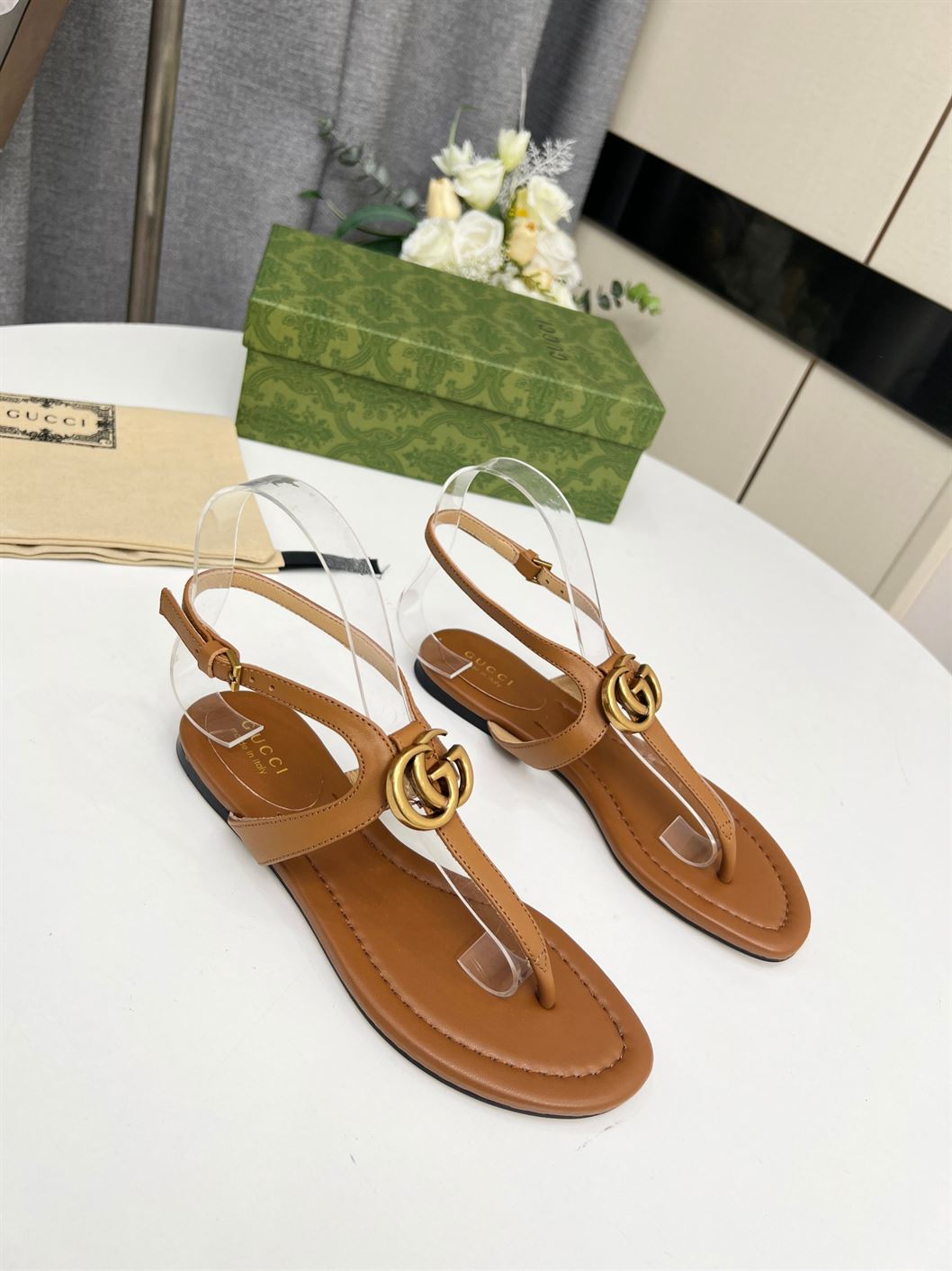 (1:1 replica) GUCCI WOMEN S DOUBLE G THONG SANDAL BROWN LEATHER GSL020