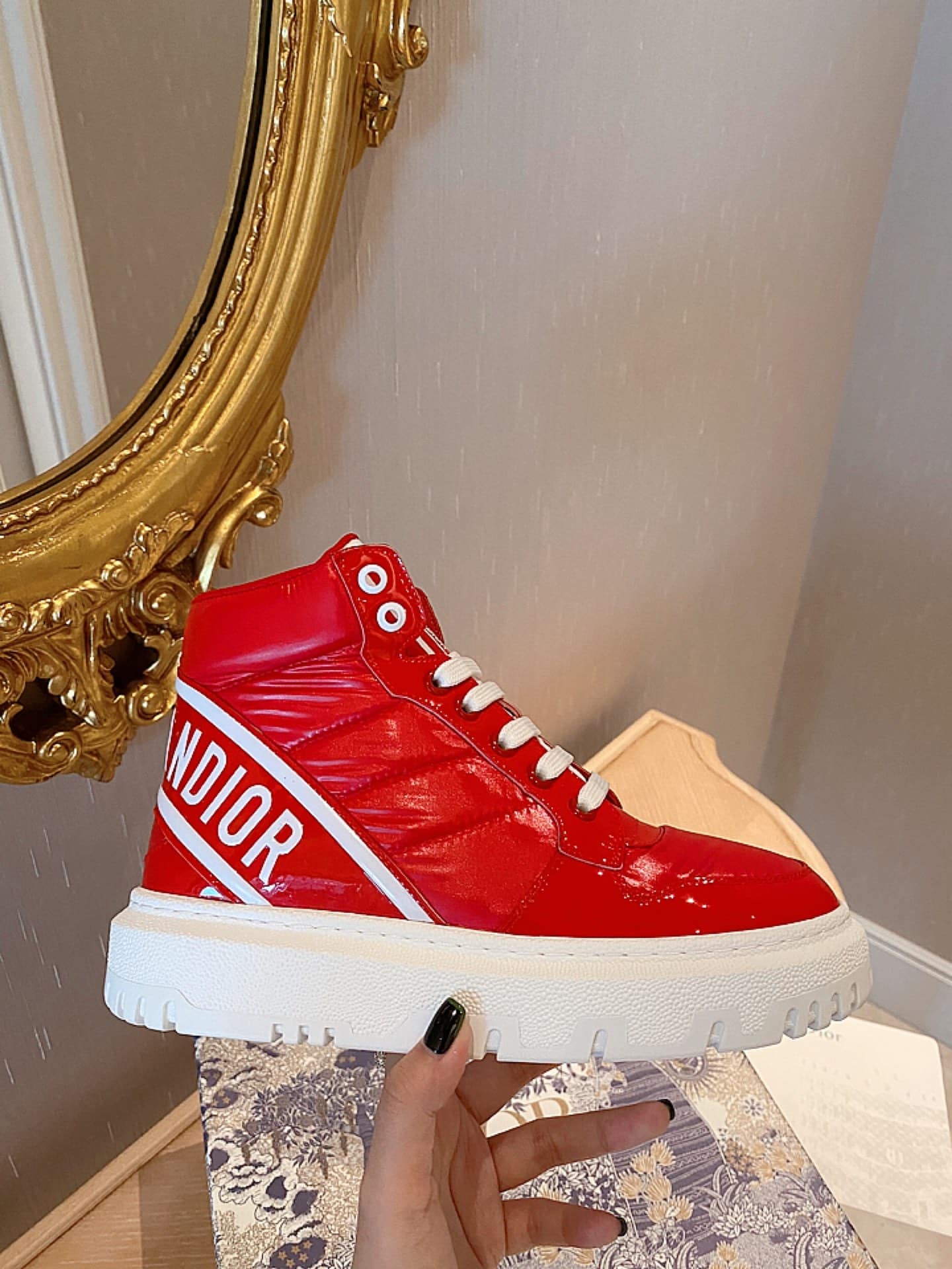 (1:1 replica) Christian Dior D-Player Patent-Trim Red For Women CD