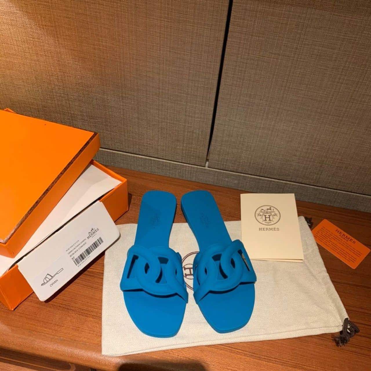 (1:1 replica) Hermes Aloha Sandal Blue For Women, Women s Shoes H201157Z