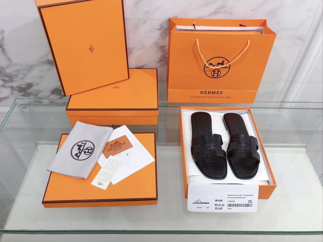 (1:1 replica) Hermes Oran Sandal Black For Women, Women s Shoes