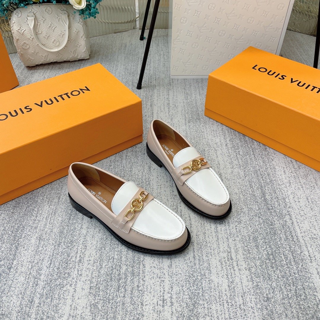 (1:1 replica) Louis Vuitton Women s Chess Flat Loafe Beige For Women LV