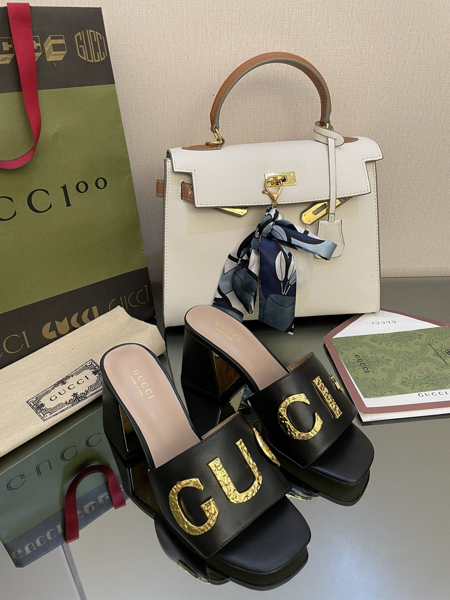 (1:1 replica) Gucci Women s Gucci Slide Sandal Black For Women GG