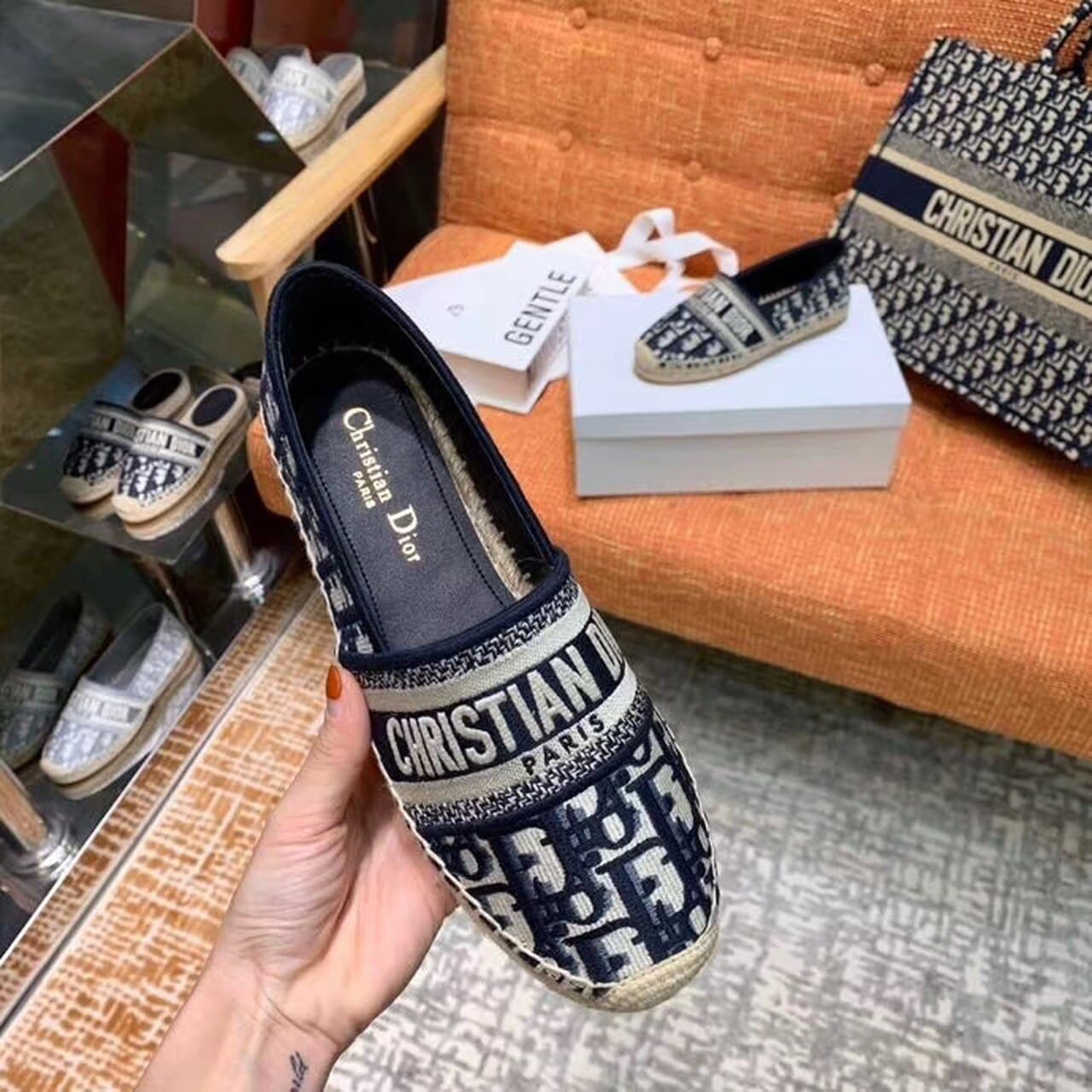 (1:1 replica) Christian Dior Granville Espadrille Dark Blue Dior Oblique Embroidered Cotton Black For Women CD
