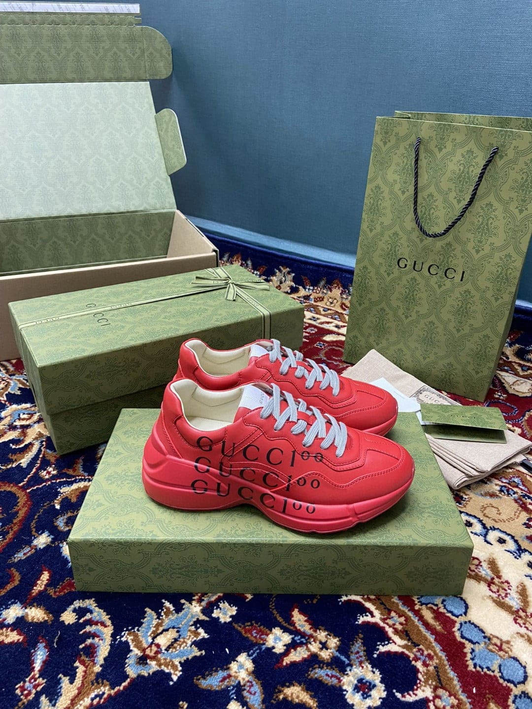 (1:1 replica) Gucci Women s 100 Rhyton Sneaker Red For Women 660938