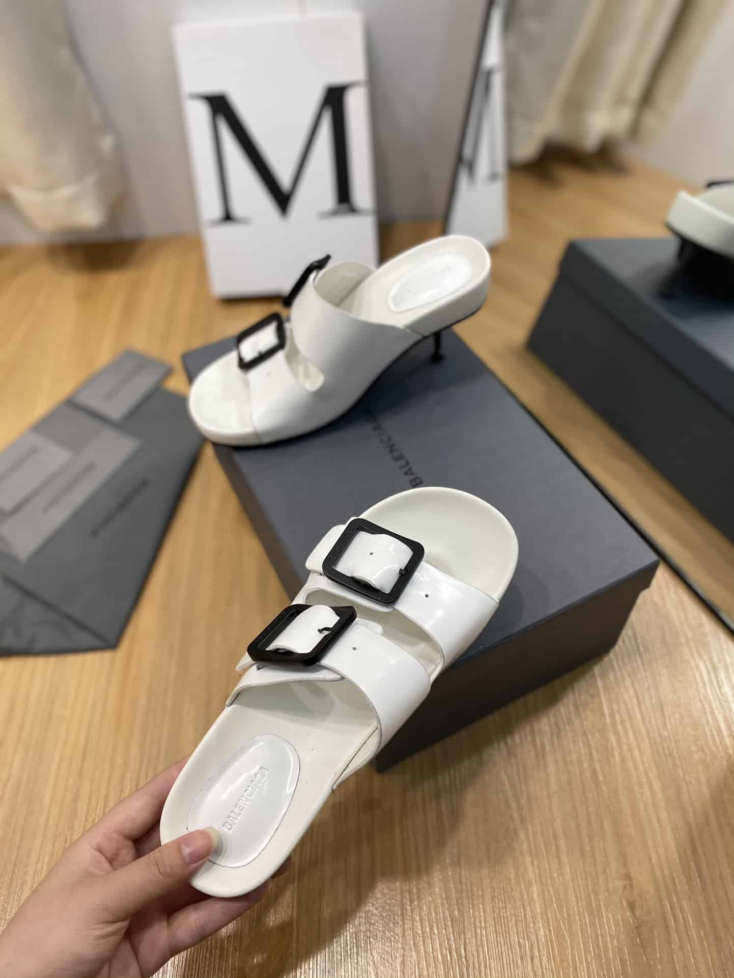 (1:1 replica) Balenciaga Cagole Sandal White Shadow For Women