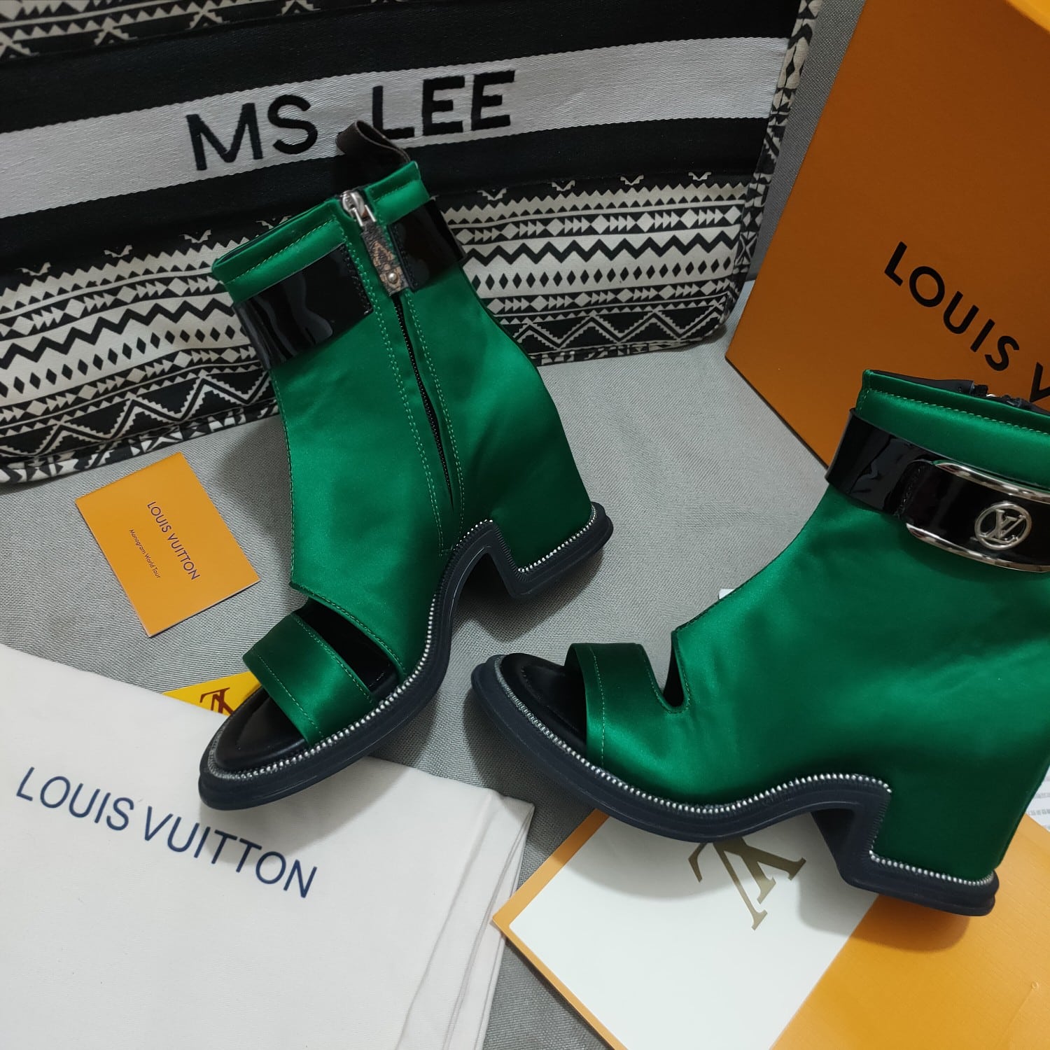 (1:1 replica) Louis Vuitton Women s Moonlight Ankle Boot Green For Women LV 1AA0IT