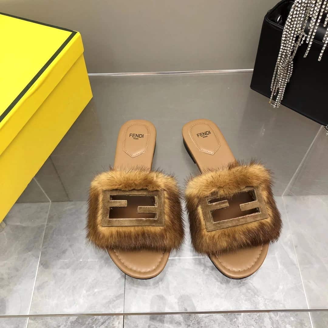 (1:1 replica) Fendi Signature Brown Mink Slides For Women 8R8136AKXPF0XT6