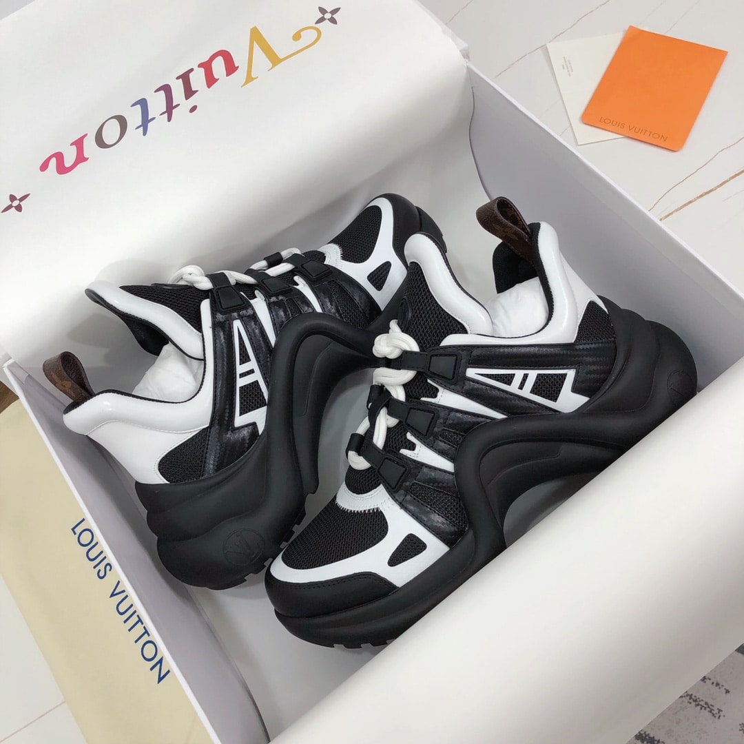 (1:1 replica) Louis Vuitton Women s LV Archlight Sneaker Black For Women LV