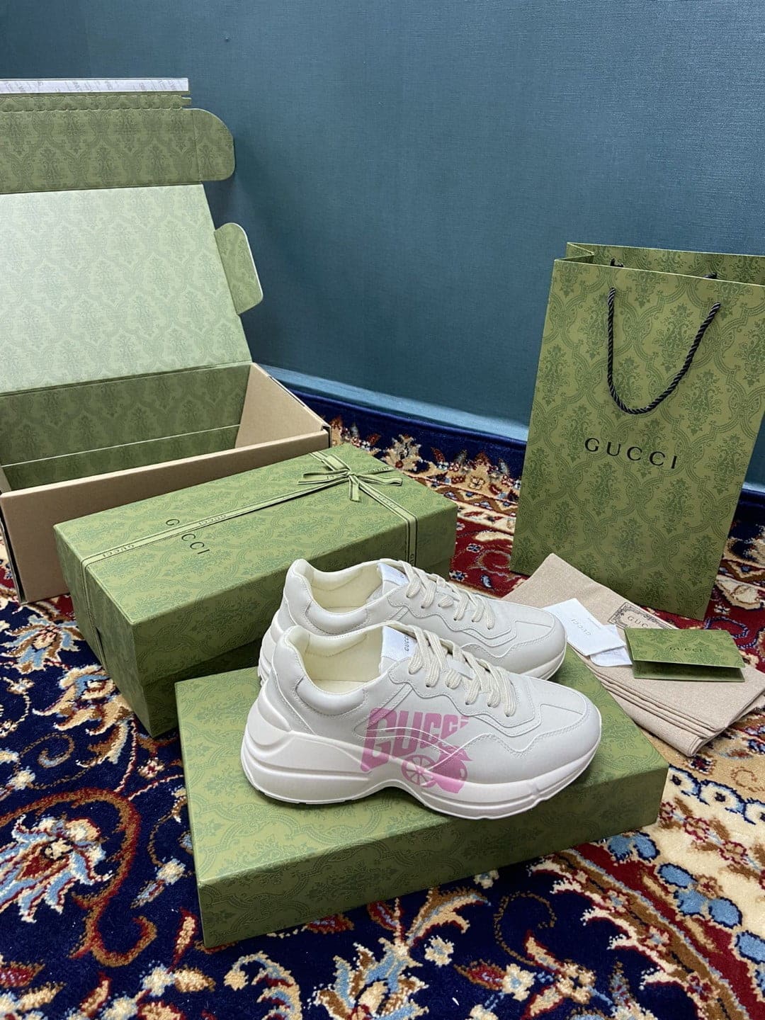 (1:1 replica) Gucci Women s Rhyton Sneakers With Lemon Gucci White Ivory For Women 684899