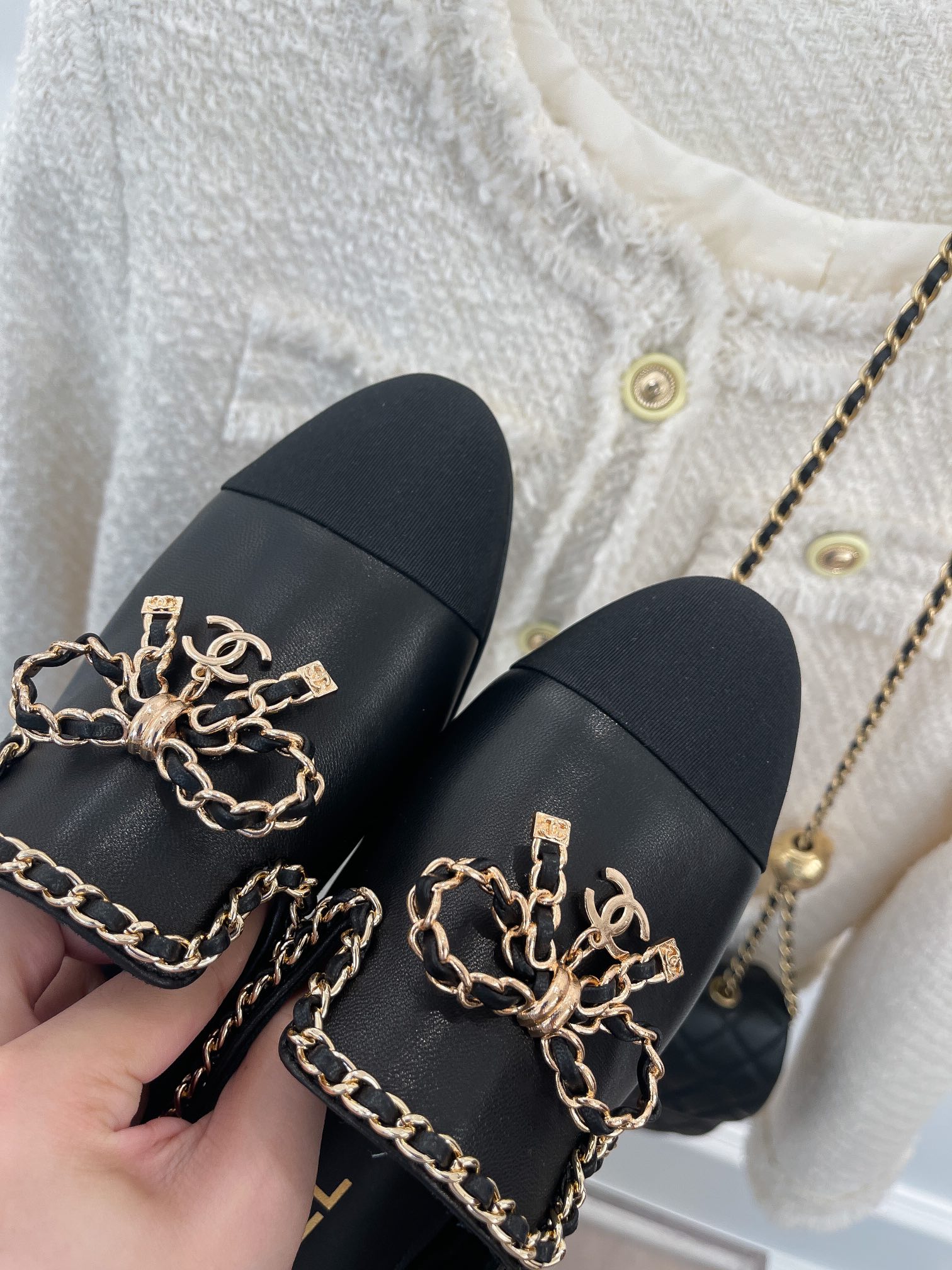 (1:1 replica) Chanel Women s Mules With Decor Black For Women