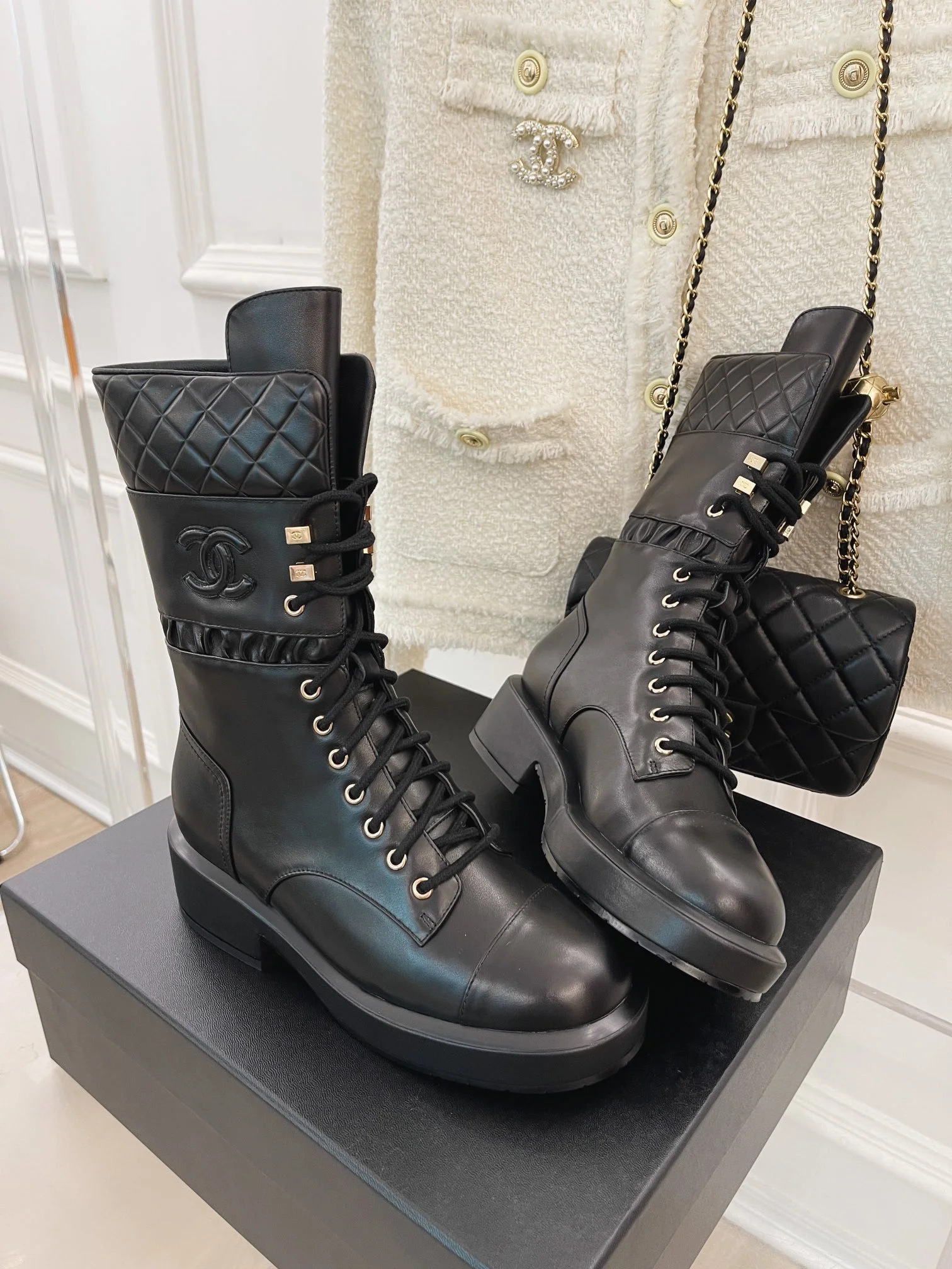 (1:1 replica) Chanel Women s Lace-Ups Black For Women