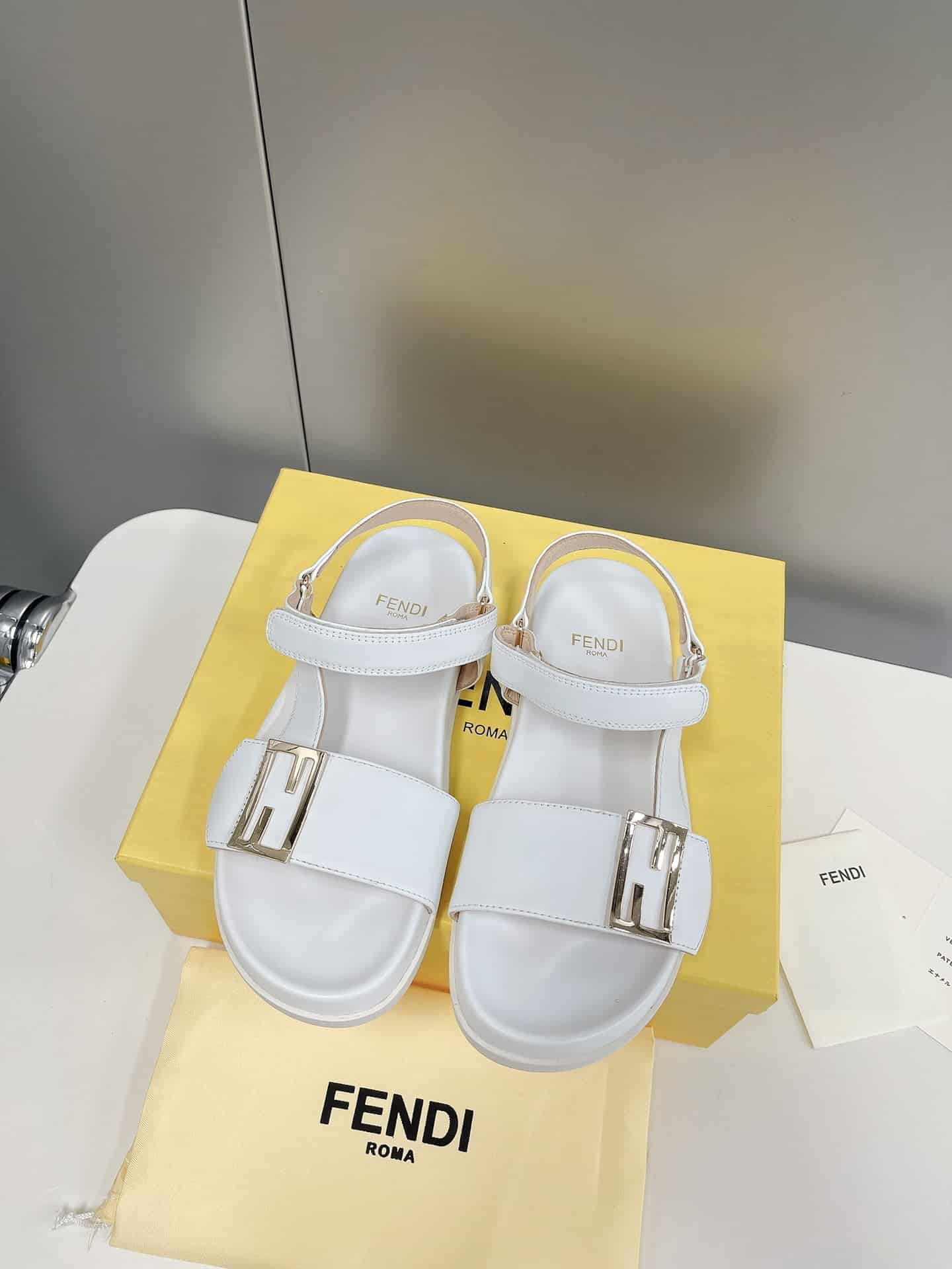 (1:1 replica) Fendi White Jacquard Sandals For Women