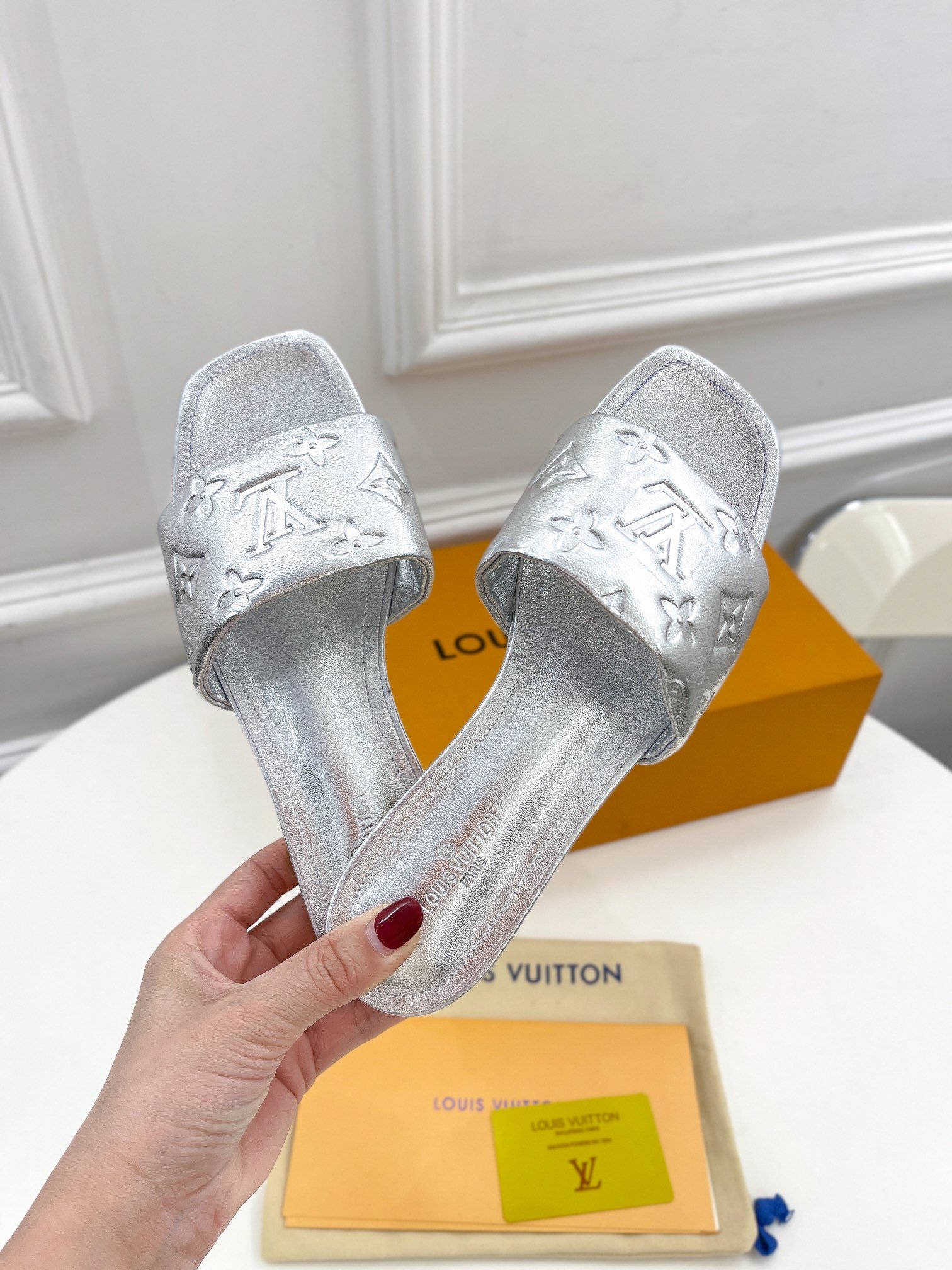 (1:1 replica) Louis Vuitton Women s Revival Flat Mule Sliver For Women LV 1A9QJG
