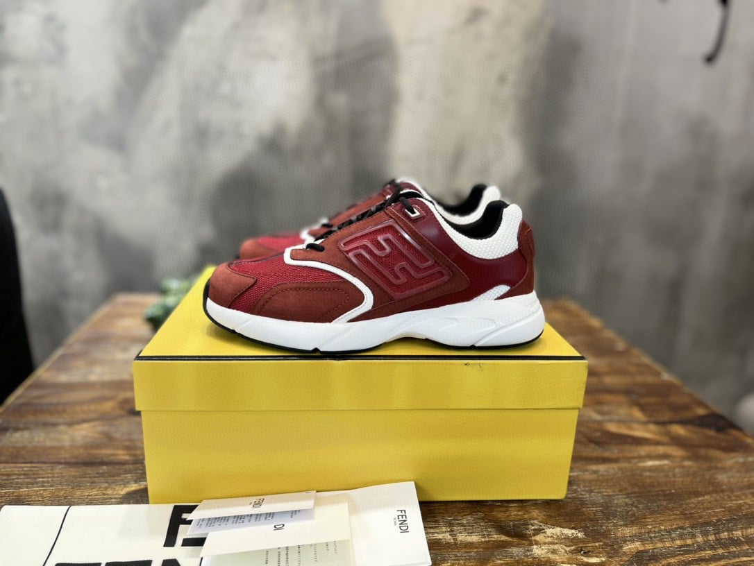 (1:1 replica) Fendi Nubuck Faster Red For Women