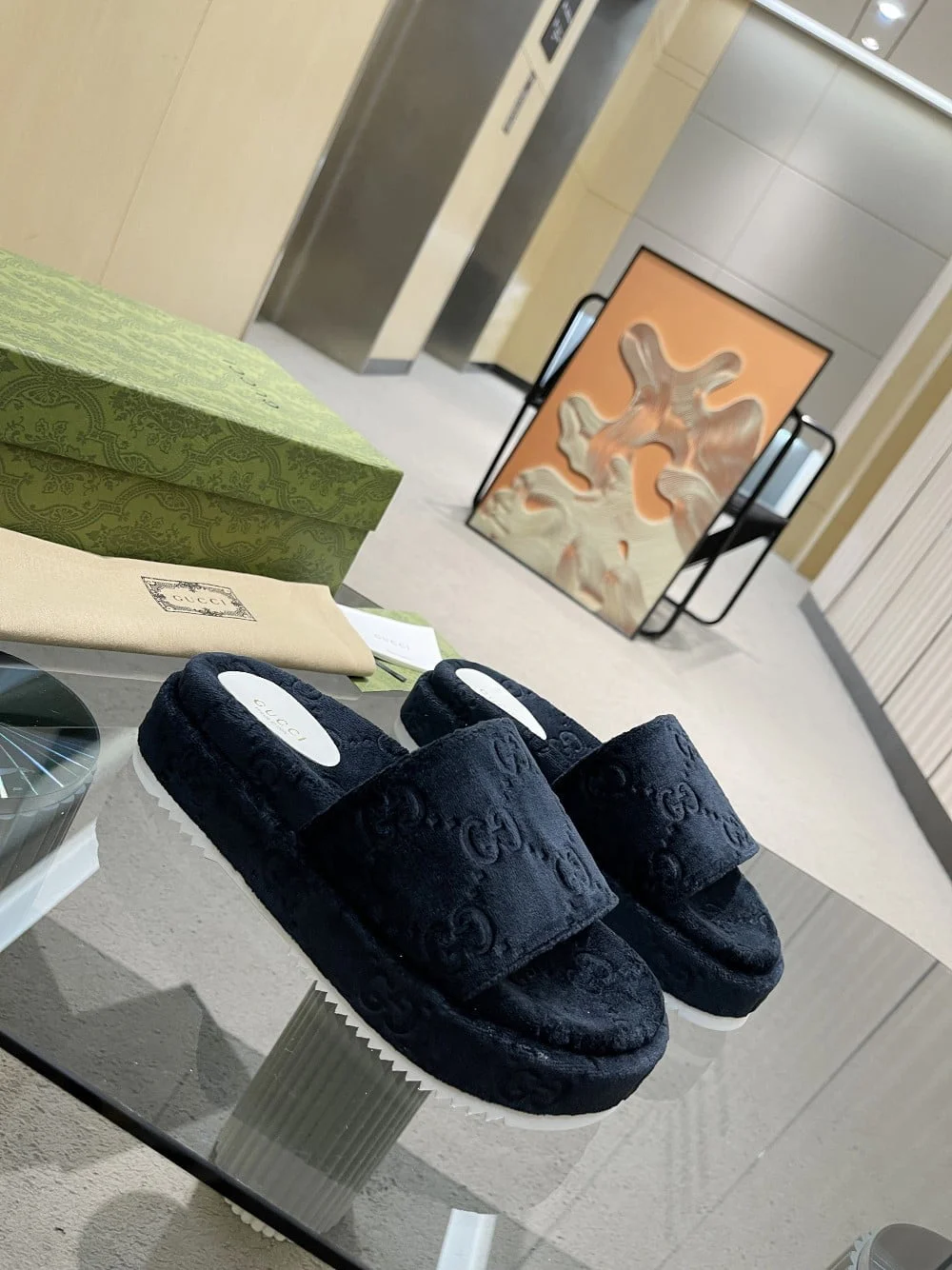 (1:1 replica) Gucci Women s GG Platform Sandal Black For Women GG