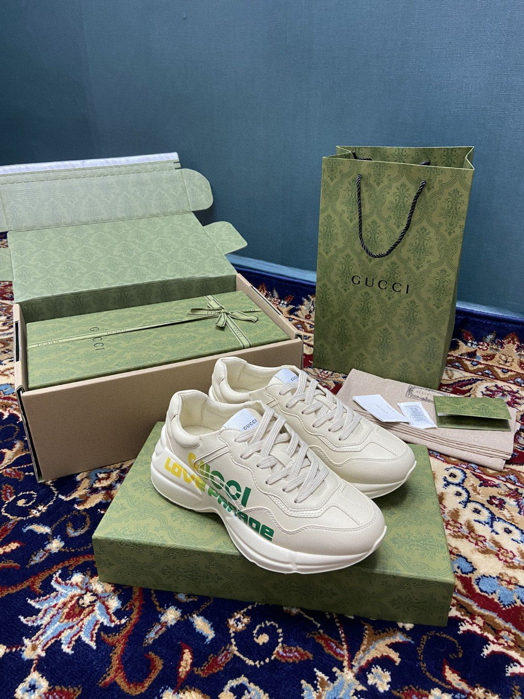 (1:1 replica) Gucci Women s Rhyton Sneakers With Gucci Love Parade Yellow Green White Ivory For Women 524990