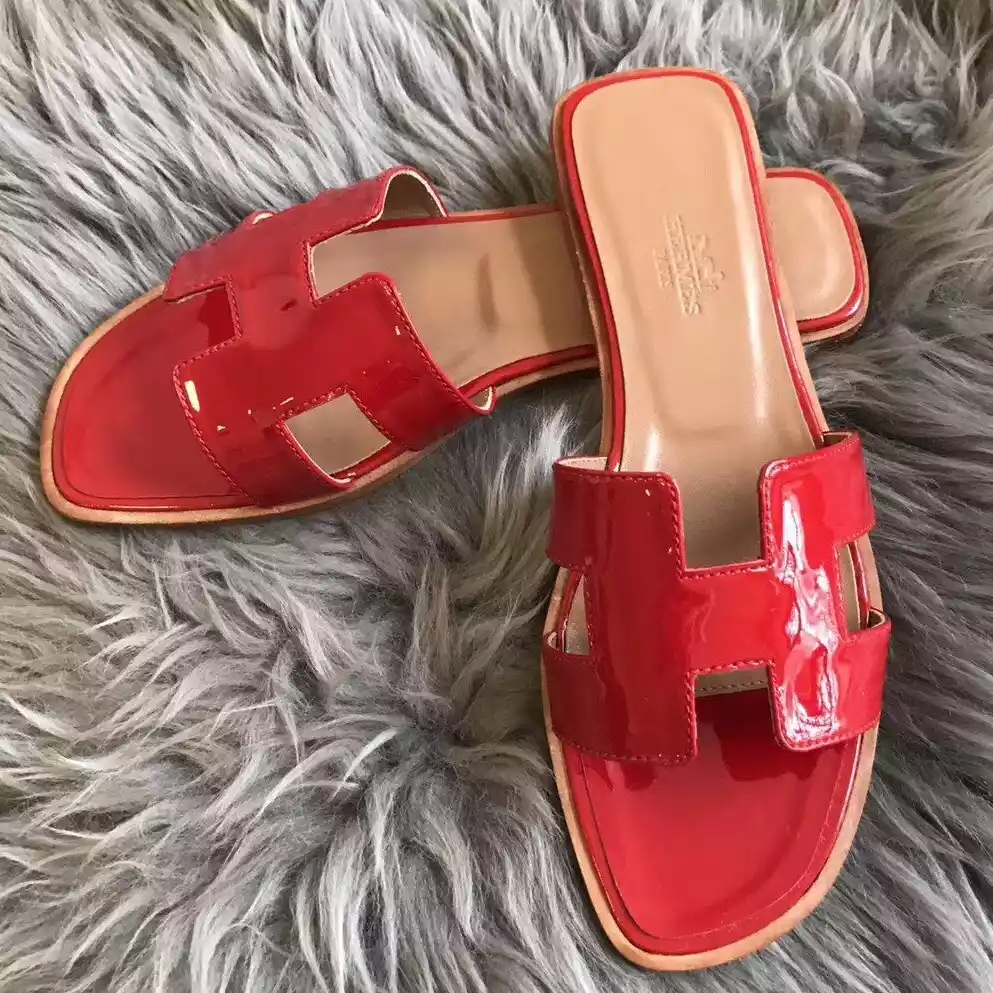 (1:1 replica) HERMES ORAN SLIDE SANDALS IN RED PATENT CALFSKIN HMSD084