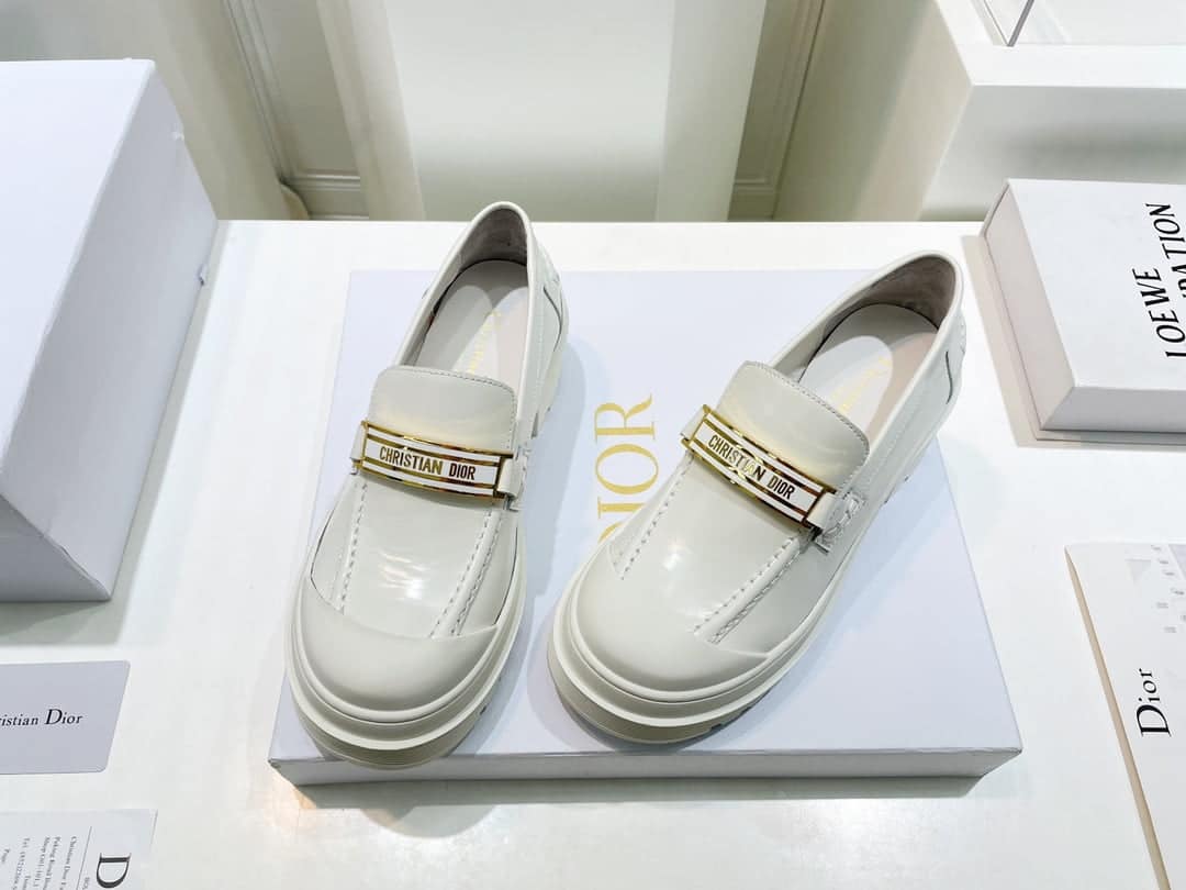 (1:1 replica) Christian Dior Women s Dior Code Loafer White For Women CD