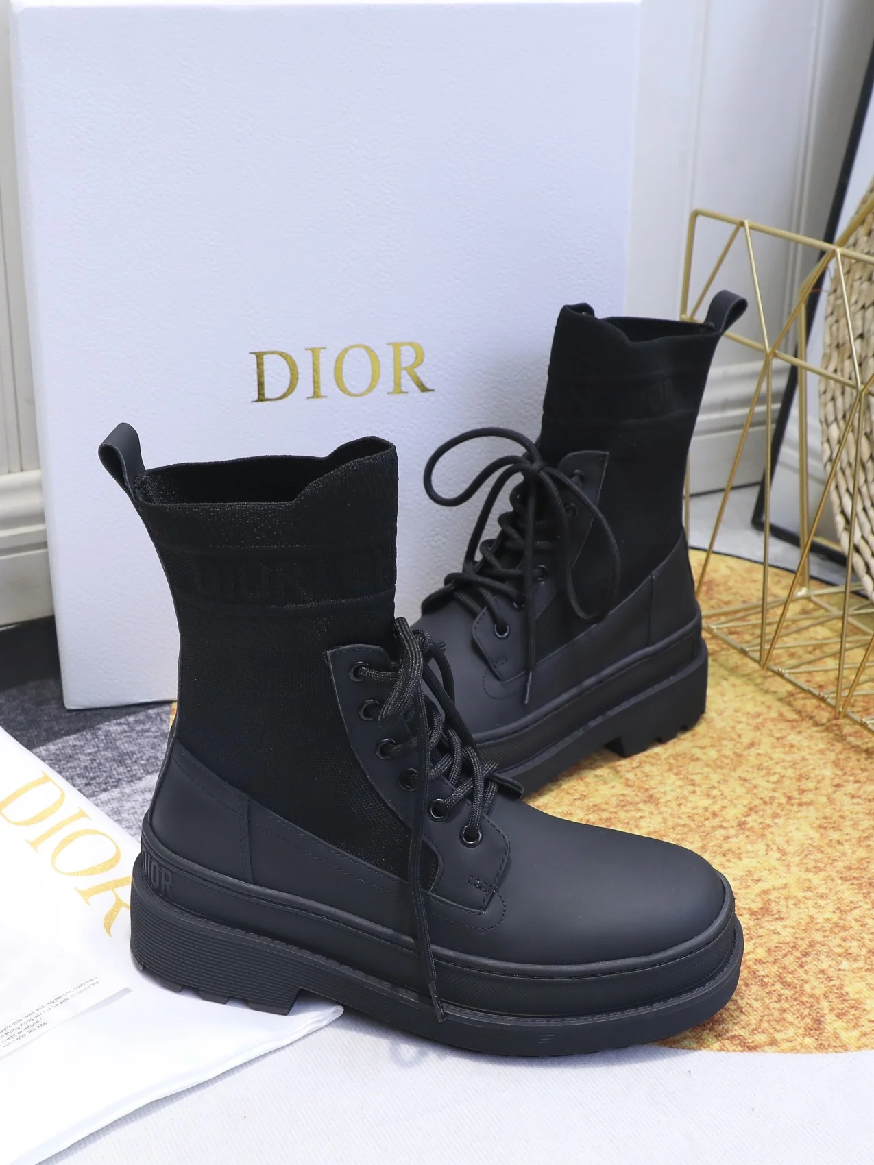 (1:1 replica) Christian Dior Women s Short Boot Black For Women CD