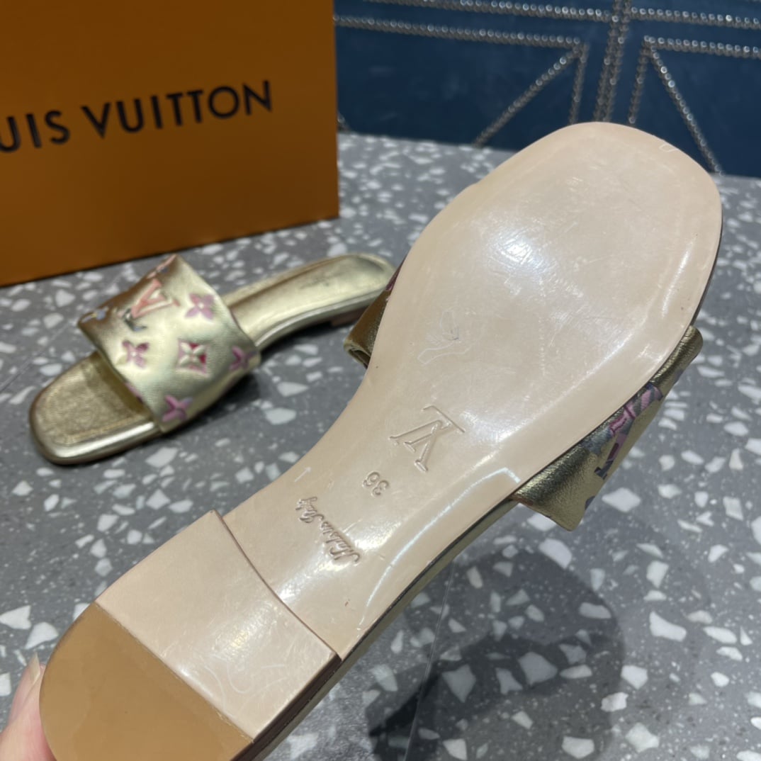 (1:1 replica) Louis Vuitton Women s Revival Flat Mule Gold For Women LV