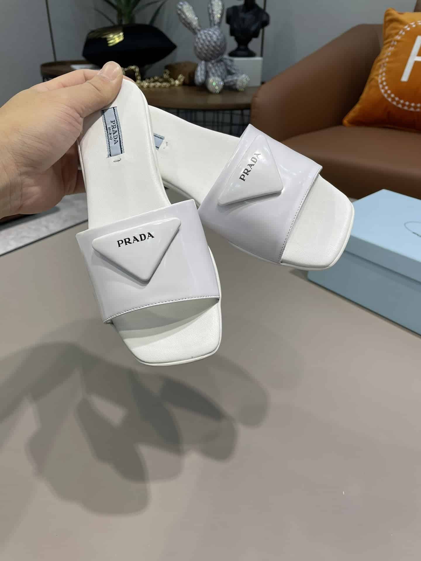 (1:1 replica) Prada Brushed Slides White For Women PRD