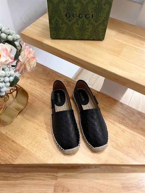 (1:1 replica) GUCCI PILAR LOGO-EMBOSSED LEATHER ESPADRILLES IN BLACK GL031