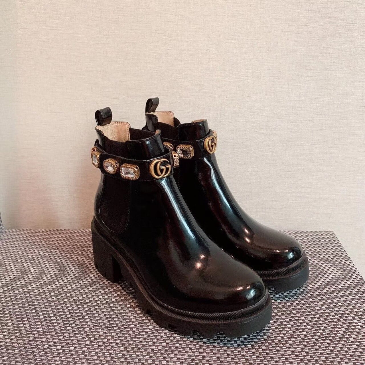 (1:1 replica) Gucci Ankle Boot With Belt Black For Women GG 550036 DKS00 1000