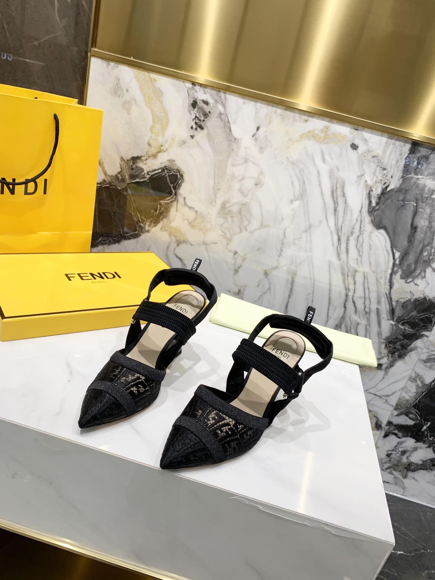 (1:1 replica) Fendi Colibri Micromesh Black For Women FF