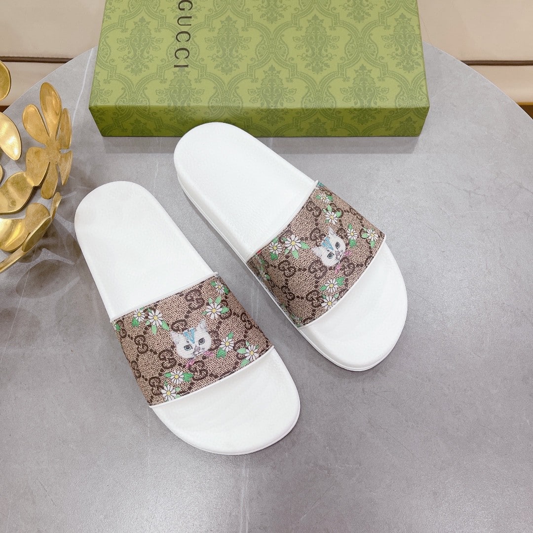 (1:1 replica) Gucci Women s GG Slide Sandal With Cat White And Brown For Women 407345