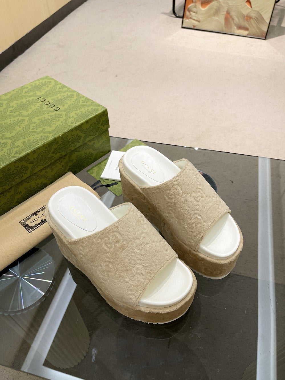 (1:1 replica) Gucci Women s GG Platform Sandal Beige For Women GG