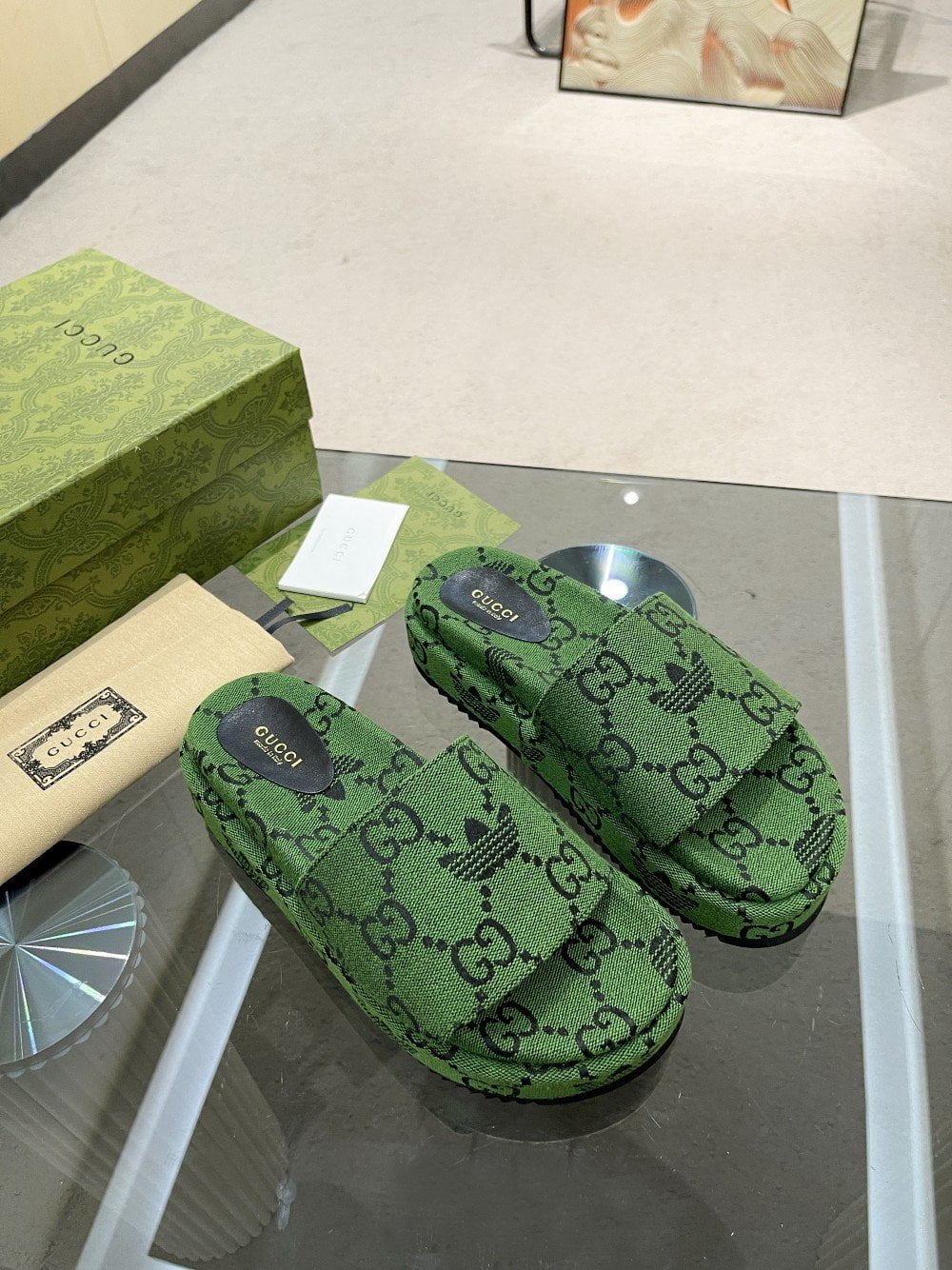 (1:1 replica) Gucci x Adidas Women s GG Platform Sandal Dark Green For Women GG