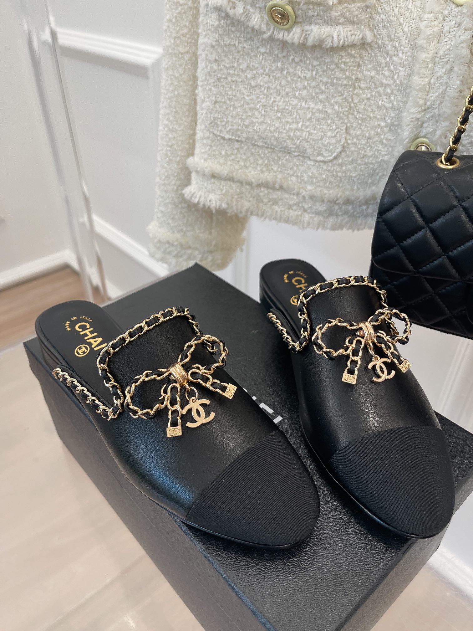 (1:1 replica) Chanel Women s Mules With Decor Black For Women