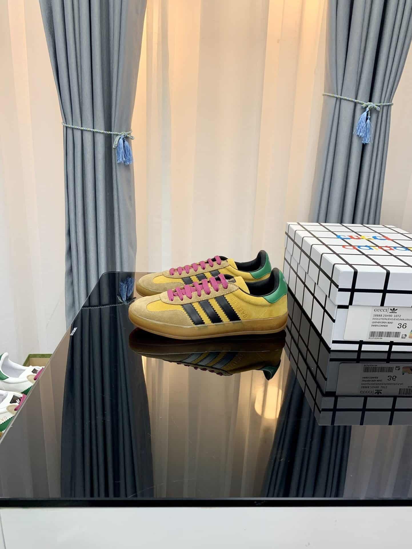 (1:1 replica) Gucci x Adidas Women s Gazelle Sneaker Yellow For Women GG