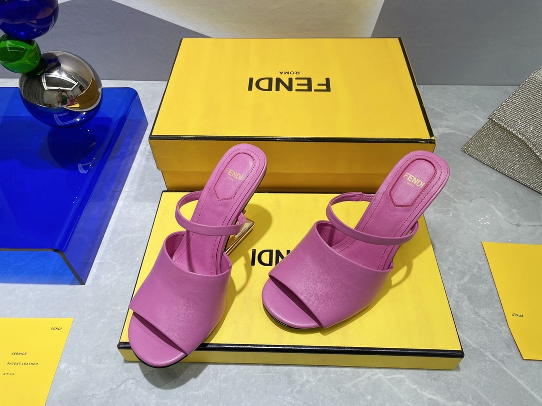 (1:1 replica) Fendi First Dark Pink High-Heeled Sandals For Women